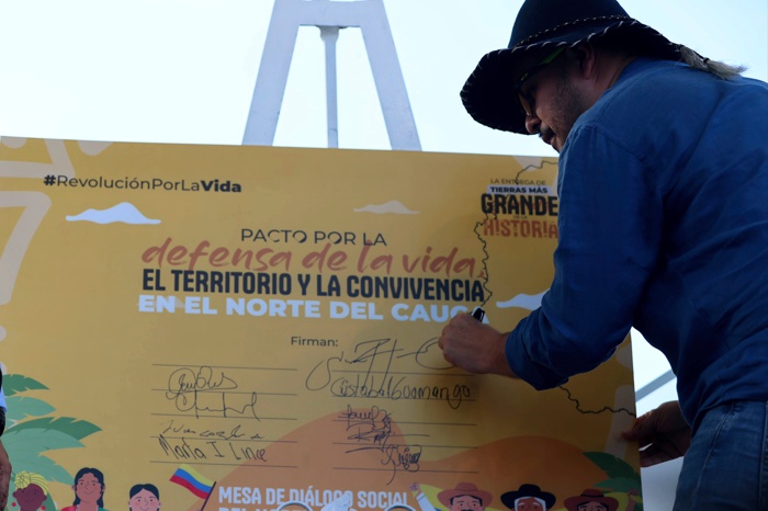 Norte del Cauca suscribió histórico acuerdo de la paz territorial