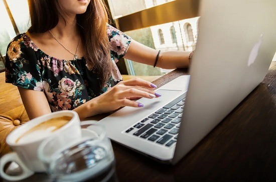 8 razones de por qué estudiar una carrera virtual es una buena inversión
