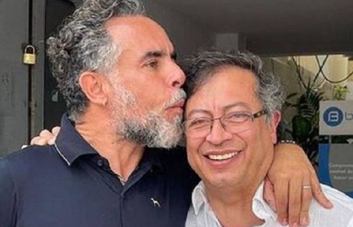 BENEDETTI, PETRO Y LEALTADES IMPÚDICAS