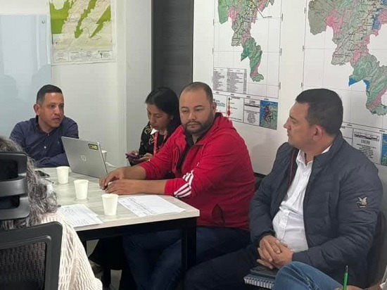 Gobernación del Cauca facilita diálogo en medio de paro campesino Gobernación del Cauca facilita diálogo en medio de paro campesino