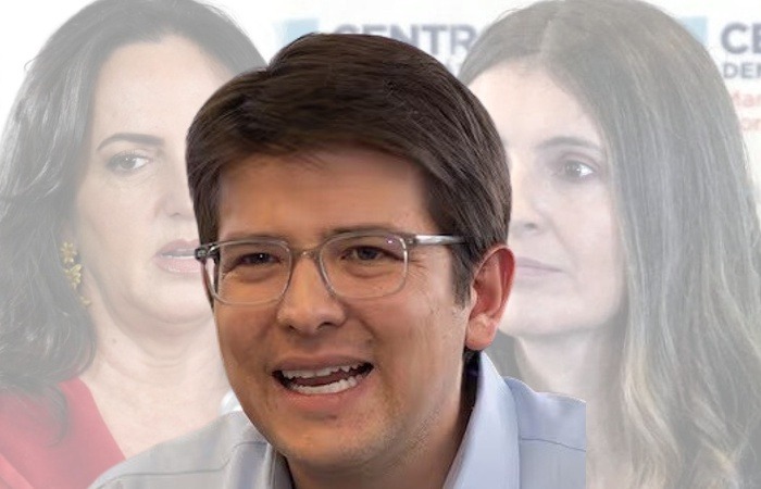 PELEAS AL INTERIOR DEL CENTRO DEMOCRÁTICO