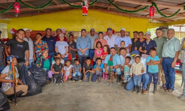 Gobernación del Cauca llegan al corregimiento del Alto del Naya Gobernación del Cauca llegan al corregimiento del Alto del Naya