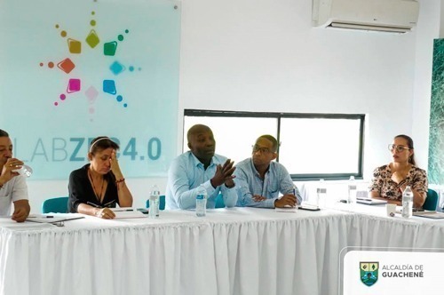Guachené avanza en diálogo con empresarios de la Zona Franca Guachené avanza en diálogo con empresarios de la Zona Franca