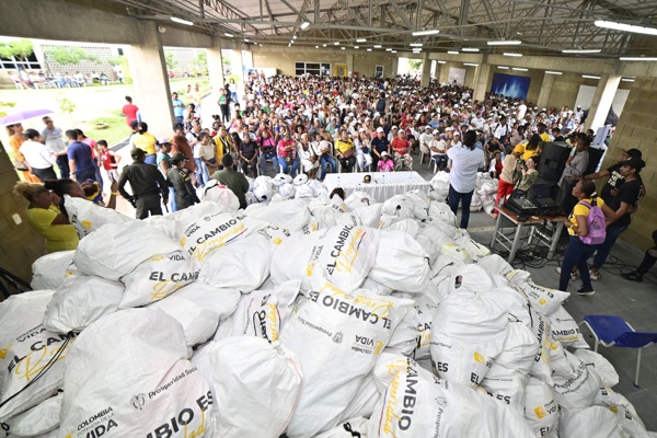 Gustavo Bolívar y Prosperidad Social rinden cuentas a los colombianos Gustavo Bolívar y Prosperidad Social rinden cuentas a los colombianos