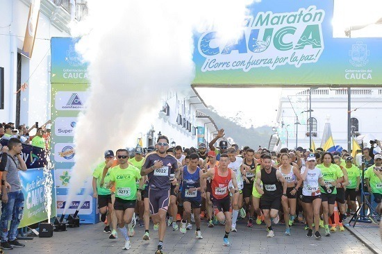 Más de 4.000 personas corrieron por la Paz en la Media Maratón del Cauca. Más de 4.000 personas corrieron por la Paz en la Media Maratón del Cauca.