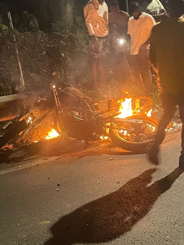 Escalada de violencia en Caloto, Cauca, tras ataques a base militar y asesinato de patrullero alertan a la comunidad. Escalada de violencia en Caloto, Cauca, tras ataques a base militar y asesinato de patrullero alertan a la comunidad.