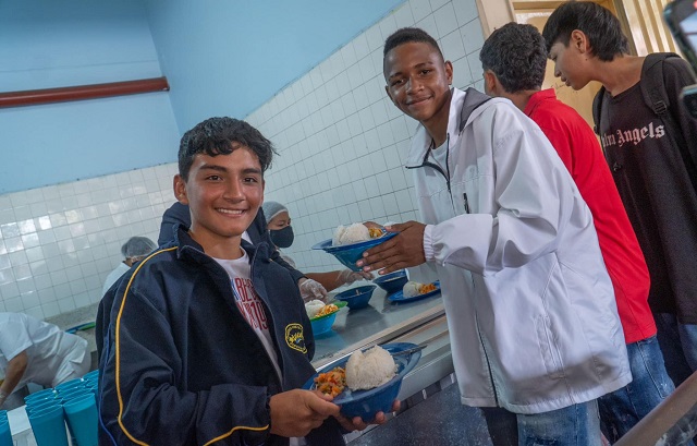 Popayán hace historia con el inicio simultáneo del Programa de Alimentación Escolar - PAE y el regreso a clases Popayán hace historia con el inicio simultáneo del Programa de Alimentación Escolar - PAE y el regreso a clases