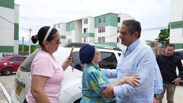Cambio Radical proclama a Vargas Lleras como su líder presidencial Cambio Radical proclama a Vargas Lleras como su líder presidencial