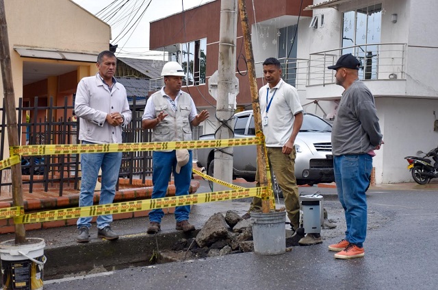 Obras de alcantarillado en Rosas beneficiarán a más de 5.000 habitantes. Obras de alcantarillado en Rosas beneficiarán a más de 5.000 habitantes.