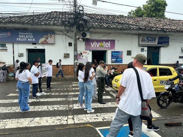 Policía Cauca realiza jornada de prevención en Santander de Quilichao Policía Cauca realiza jornada de prevención en Santander de Quilichao