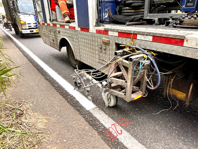 Ajustes en la movilidad entre Jamundí y Cali con la demarcación de la Avenida Cañasgordas. Ajustes en la movilidad entre Jamundí y Cali con la demarcación de la Avenida Cañasgordas.