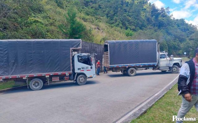 Bloqueos en el oriente caucano por abandono vial