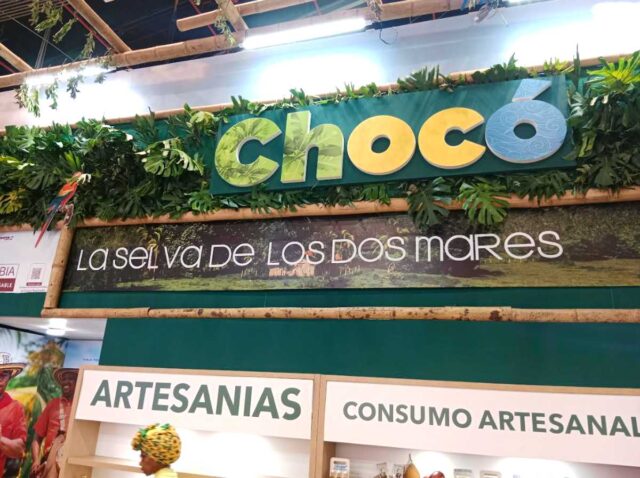 Chocó, la selva de los dos mares - Nubia Carolina Córdoba, gobernadora, junto al talento chocoano. Chocó, la selva de los dos mares - Nubia Carolina Córdoba, gobernadora, junto al talento chocoano.
