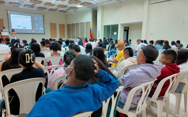 Expertos debaten el futuro agrícola del Cauca Expertos debaten el futuro agrícola del Cauca