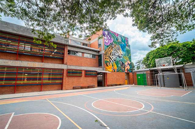 Gobierno entregó moderna infraestructura educativa en Cali Gobierno entregó moderna infraestructura educativa en Cali