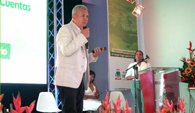 Miranda rinde cuentas ante la comunidad