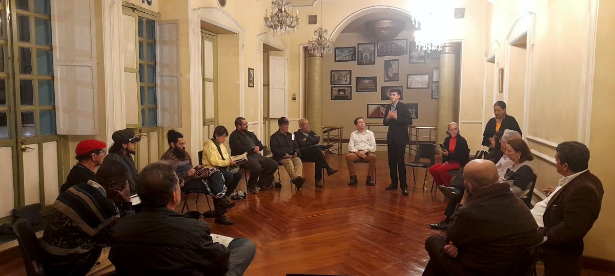 Una noche de poesía y reflexión en Popayán Una noche de poesía y reflexión en Popayán
