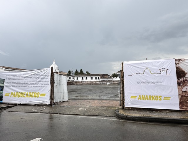 Renace la manzana 99: Antiguo Anarkos ahora es parqueadero 24/7 Renace la manzana 99: Antiguo Anarkos ahora es parqueadero 24/7