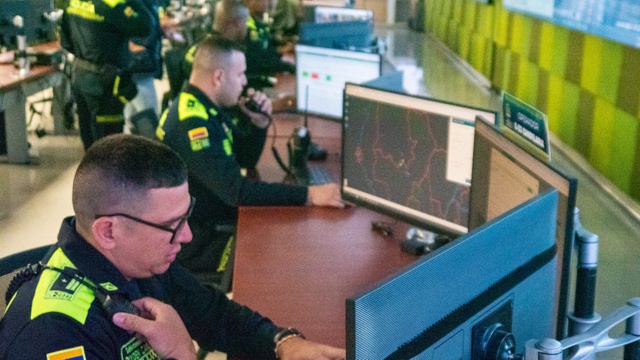 Cali refuerza seguridad aérea y terrestre para la Maratón 2025