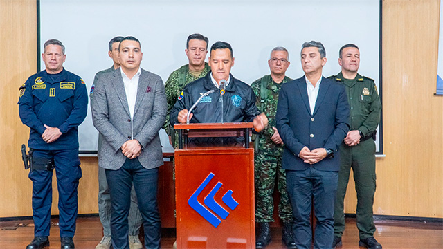 El Gobierno refuerza su presencia militar en el Cauca El Gobierno refuerza su presencia militar en el Cauca