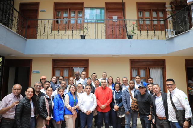 Gobernador camina junto a los sueños de Totoró