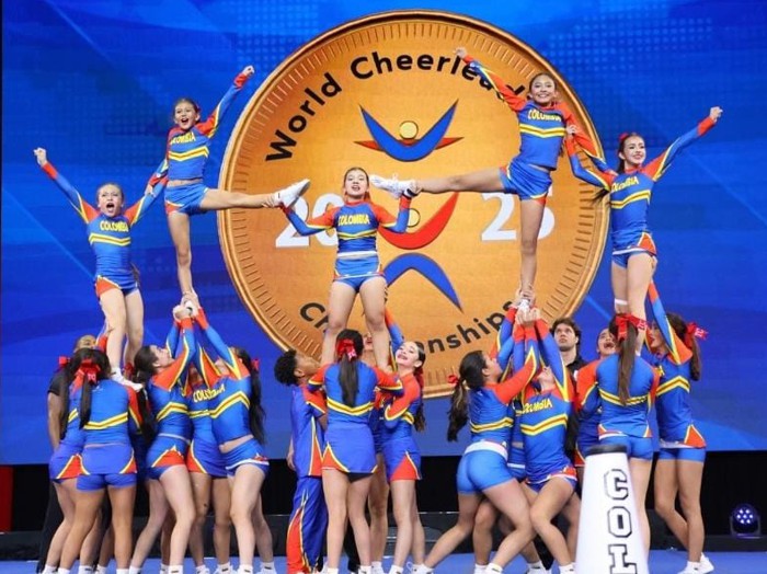 Quilichagüeñas son subcampeonas mundiales de porrismo Quilichagüeñas son subcampeonas mundiales de porrismo