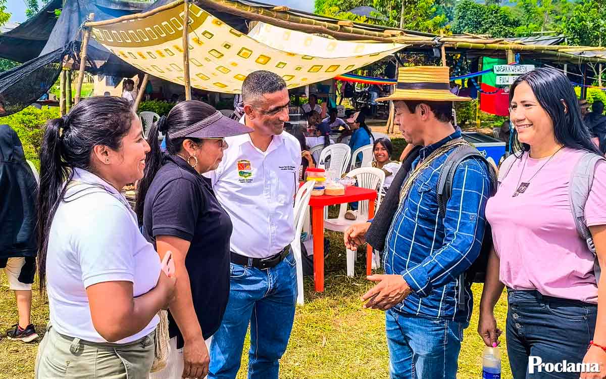 Alcalde de Caloto respalda autonomía indígena en congreso