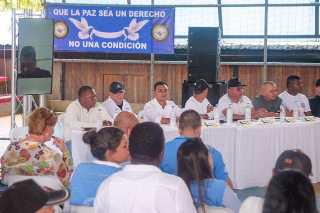 Firman Acuerdo #10 que impulsa transición sin armas en Nariño Firman Acuerdo #10 que impulsa transición sin armas en Nariño