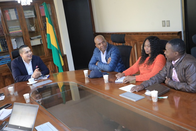 Gobernador del Cauca dialoga con líderes afro de El Tambo Gobernador del Cauca dialoga con líderes afro de El Tambo