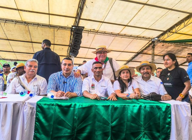 Indígenas del Cauca exigen respeto a la soberanía popular Indígenas del Cauca exigen respeto a la soberanía popular