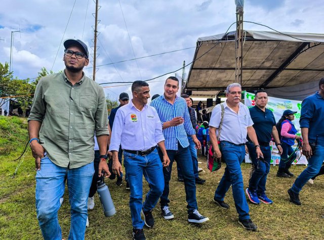 Indígenas del Cauca exigen respeto a la soberanía popular Indígenas del Cauca exigen respeto a la soberanía popular