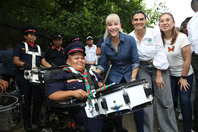 Senadora Norma Hurtado respalda política social y reforma laboral - Desde Dagua Senadora Norma Hurtado respalda política social y reforma laboral - Desde Dagua