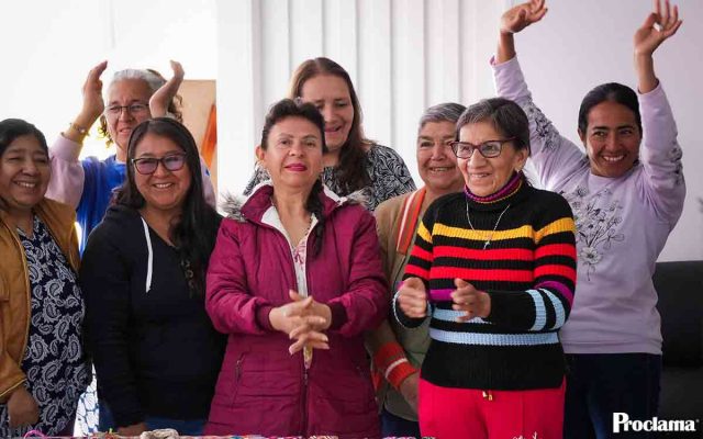 Mujeres de Silvia tejen saber y futuro