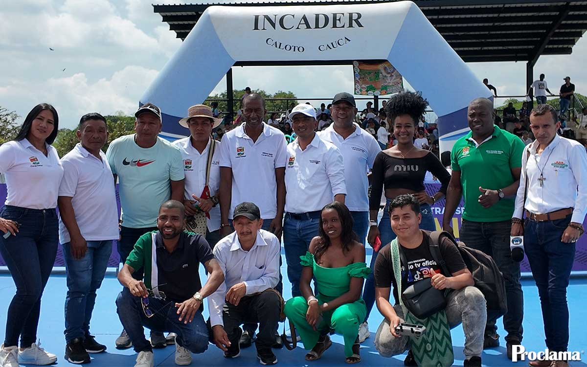Caloto estrena pista de patinaje olímpica Caloto estrena pista de patinaje olímpica