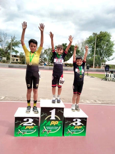 Cauca evidencia su potencial deportivo en las pistas de Patinaje. Culmina la Copa Cauca de Patinaje 2024 2025. Cauca evidencia su potencial deportivo en las pistas de Patinaje. Culmina la Copa Cauca de Patinaje 2024 2025.