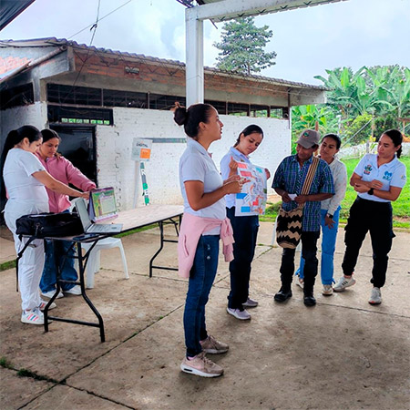 Diálogo intercultural en Miranda sobre atención en salud.