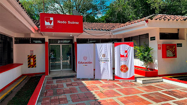 En Suárez la universidad llegó, pero los estudiantes no / Universidad del Valle en Suárez: millonaria inversión, mínima matrícula.