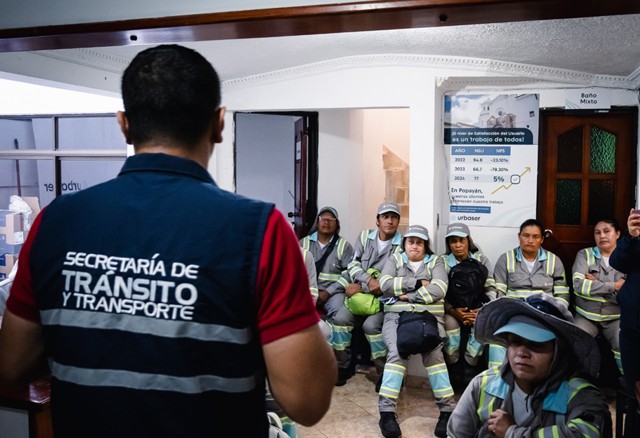 La Secretaría de Tránsito y Transporte realizó capacitaciones sobre seguridad vial en Urbaser La Secretaría de Tránsito y Transporte realizó capacitaciones sobre seguridad vial en Urbaser