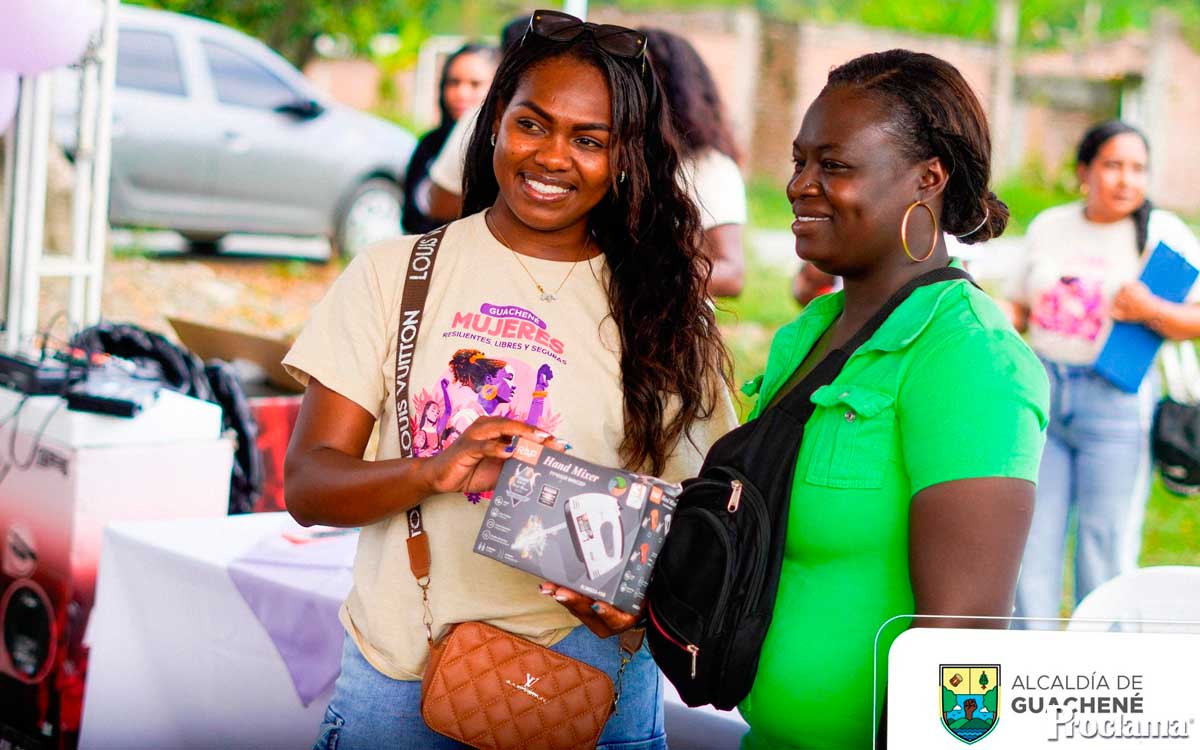 Mujeres y jóvenes toman la palabra