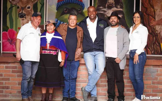 CRC entrega insumos ambientales a escuelas de Silvia