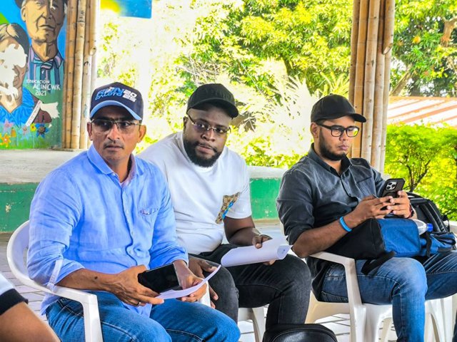 Caloto traza rutas de desarrollo con resguardos indígenas