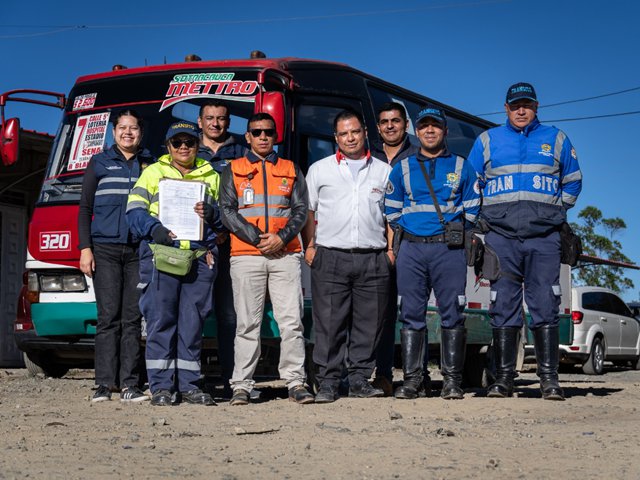 Continúan jornadas de inspección al transporte público colectivo en Popayán Continúan jornadas de inspección al transporte público colectivo en Popayán