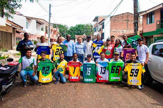 Corinto impulsa la paz con deporte y trabajo digno