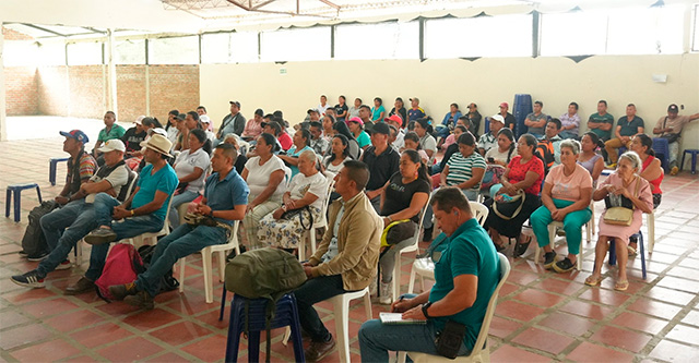 Corinto instaló mesa de trabajo para atender vías rurales