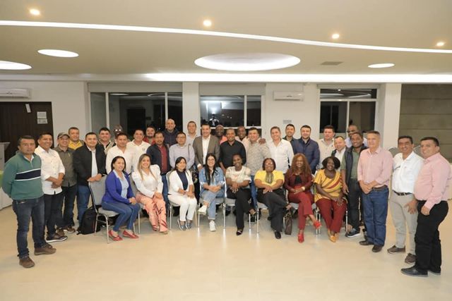 Gobernador del Cauca no está solo dicen alcaldes Gobernador del Cauca no está solo dicen alcaldes