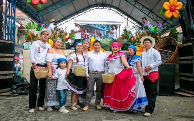 Morales se alista para su segunda Feria del Café