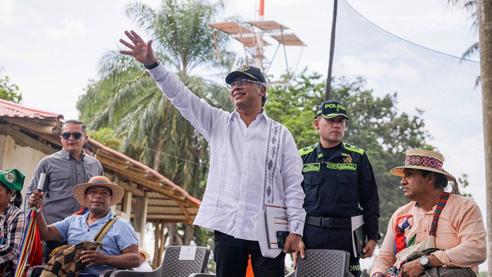 Petro inaugura 'Puntos Vida' en Cauca Petro inaugura 'Puntos Vida' en Cauca