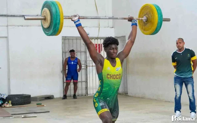 Atletas del Chocó reciben kits de entrenamiento