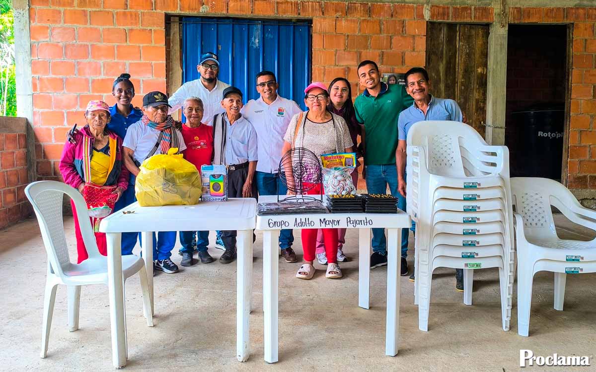 Alcalde recorre veredas y avanza en vivienda digna Alcalde recorre veredas y avanza en vivienda digna