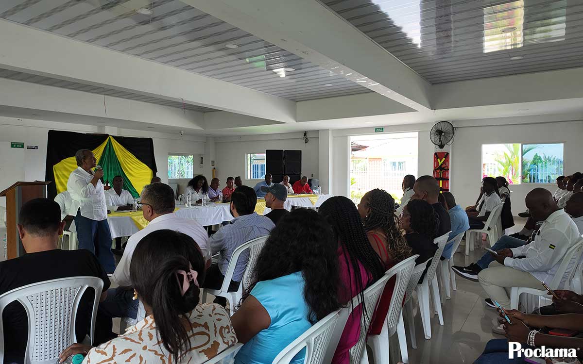 Compromisos de inversión educativa en Guachené